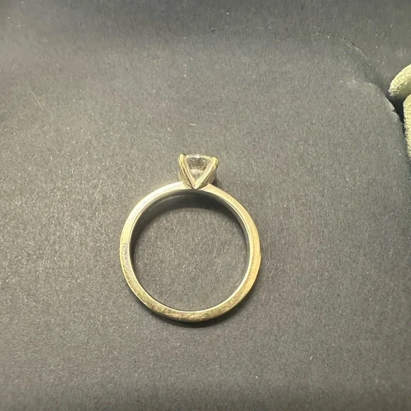 White Gold Solitaire Diamond Engagement Ring 1.08 carats - Picture 4 of 10